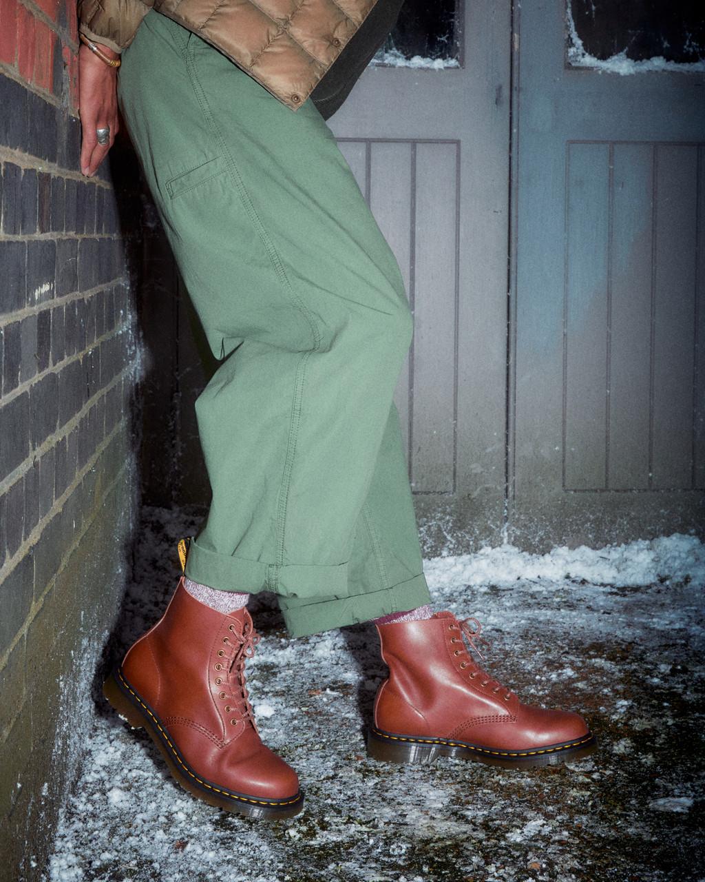 Botas con Cordones Dr Martens 1460 Carrara Leather Hombre Marrones | 88954633